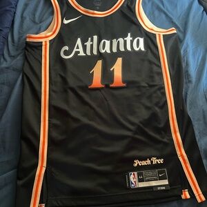 Nike Atlanta Hawks Basketball Jersey - Black and Orange Men’s size M/44